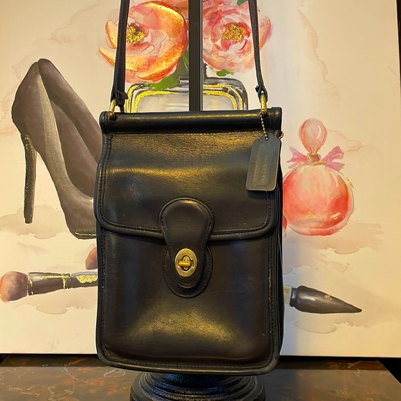 π Coach leather crossbody bag - Picture 1 of 5